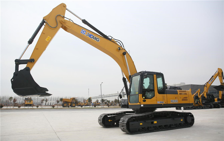 XCMG official 26.5ton hydraulic crawler excavator XE265C china crawler excavator equipment price